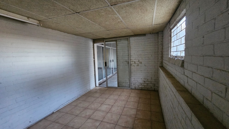 12 Bedroom Property for Sale in Ferreira Free State